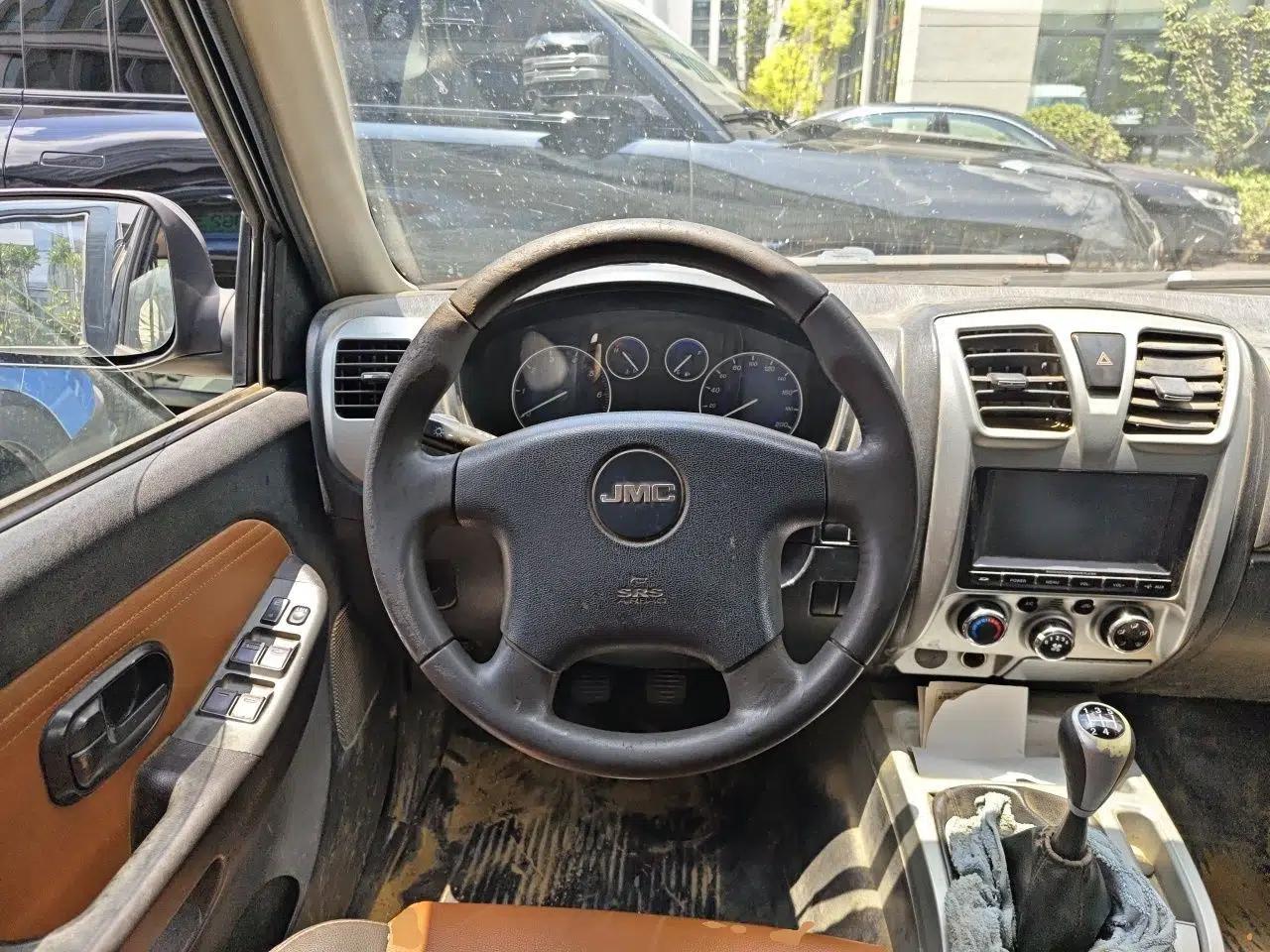 JMC Baodian 2016 2.8T New Value-Added Diesel Two-Wheel Drive Standard Version JX493ZLQ4G — миниатюра 10