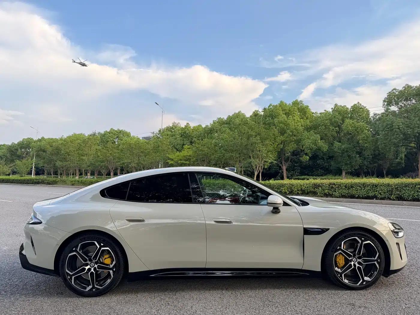 Xiaomi SU7 2024 All-Wheel Drive Long Range High-End Intelligent Driving Max Edition — миниатюра 4