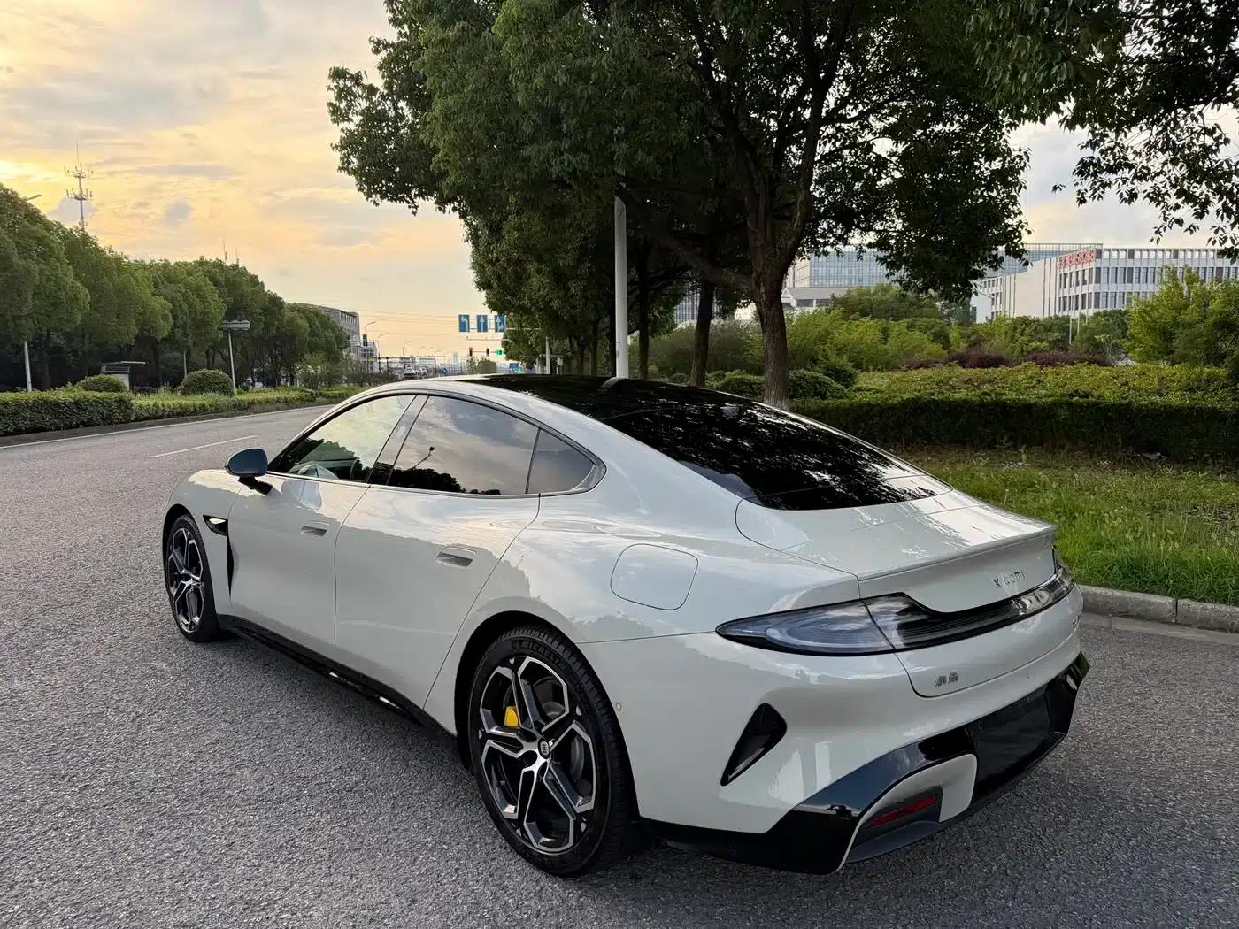 Xiaomi SU7 2024 All-Wheel Drive Long Range High-End Intelligent Driving Max Edition — миниатюра 6