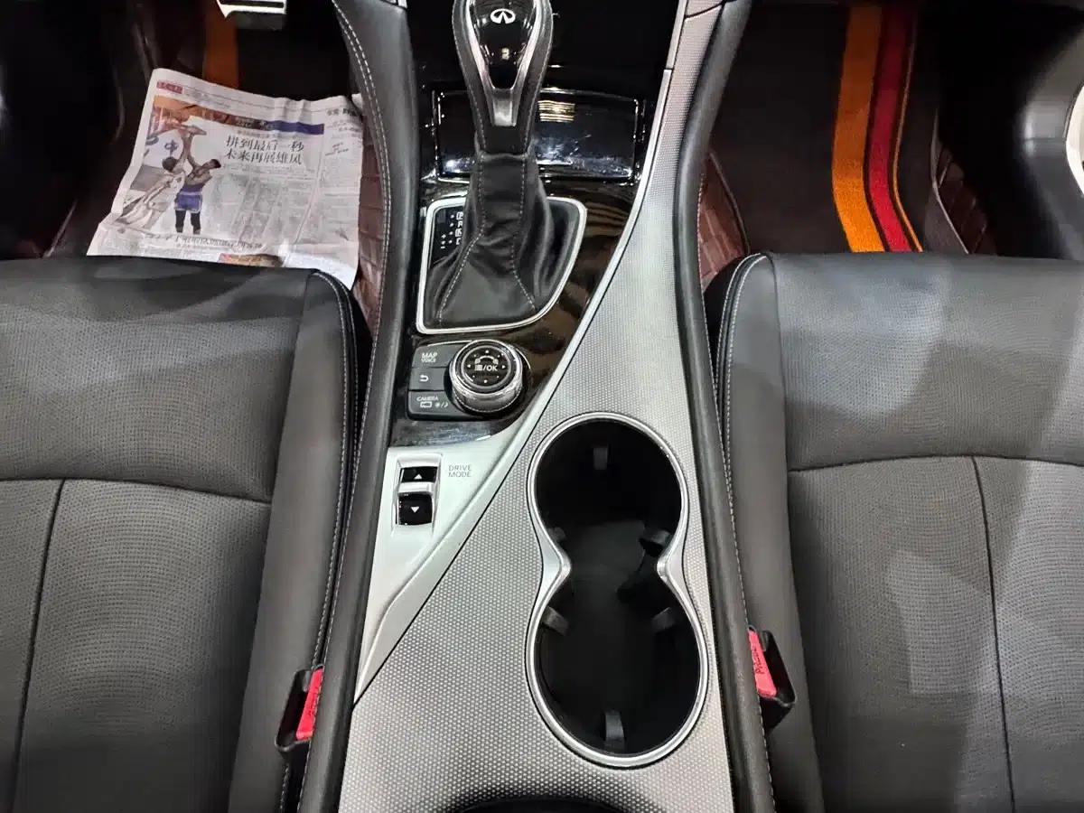 Infiniti Q50L 2019 2.0T 30th Anniversary Limited Edition — миниатюра 20