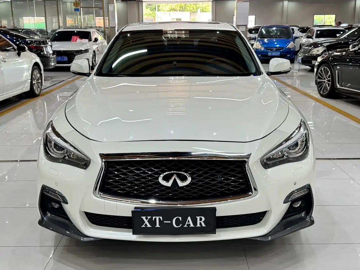 Infiniti Q50L 2019 2.0T 30th Anniversary Limited Edition — миниатюра 3