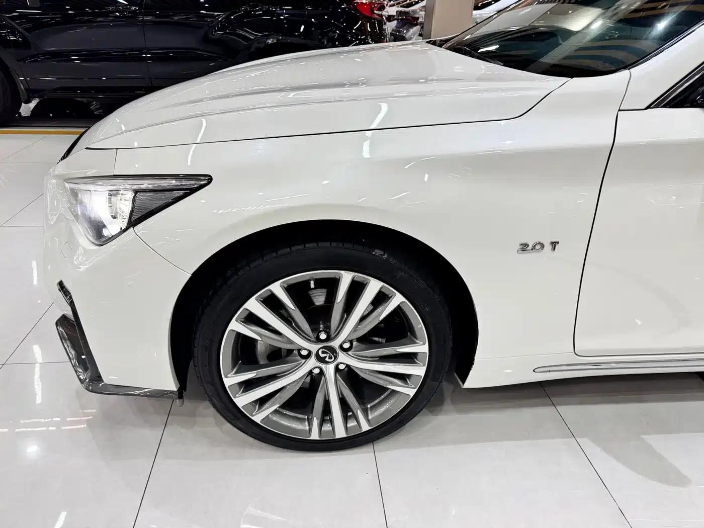 Infiniti Q50L 2019 2.0T 30th Anniversary Limited Edition — миниатюра 36