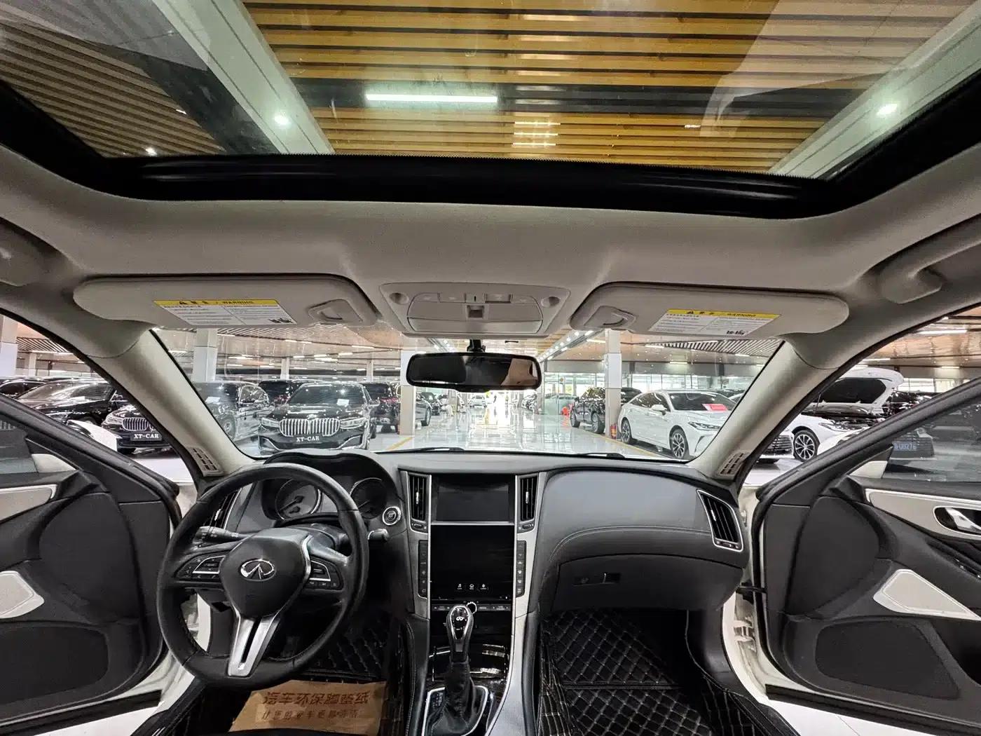 Infiniti Q50L 2019 2.0T 30th Anniversary Limited Edition — миниатюра 43