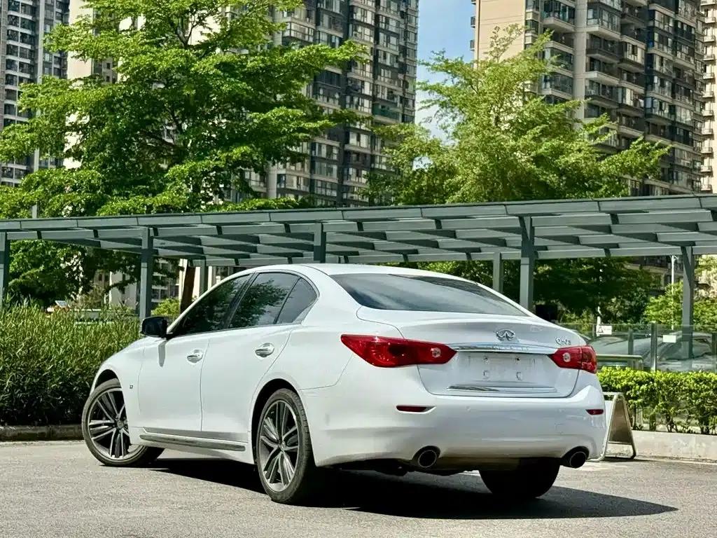 Infiniti Q50L 2015 2.0T Sport Edition — миниатюра 22
