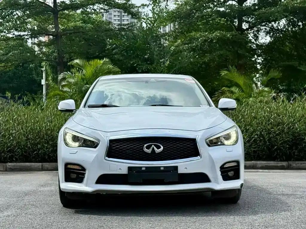 Infiniti Q50L 2015 2.0T Sport Edition — миниатюра 23