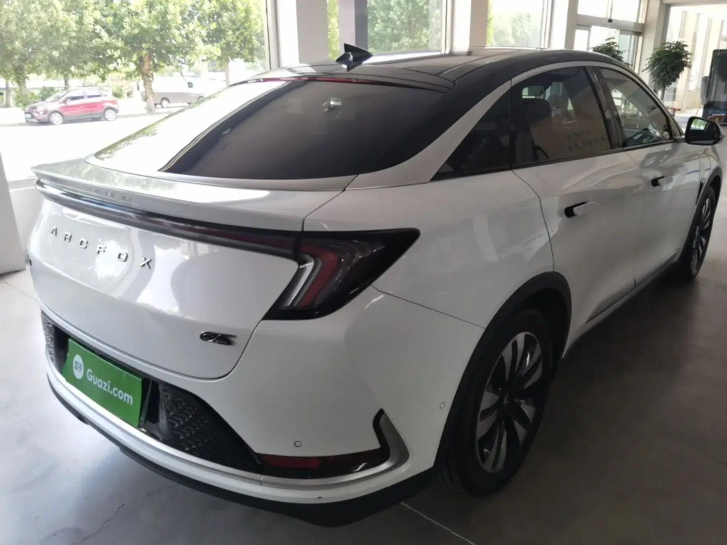 ARCFOX Alpha S 2021 708S+ 160kW — миниатюра 6