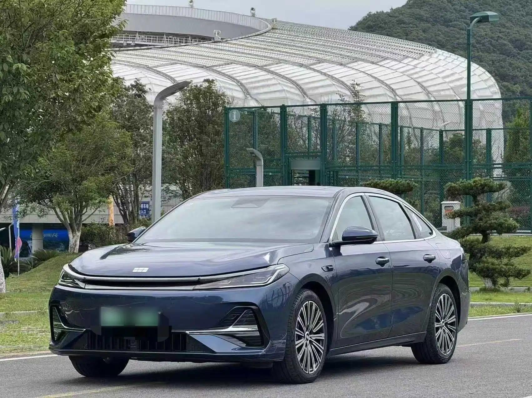 Geely Galaxy A7 2025 Model EM-i 150km Starship Edition — миниатюра 1