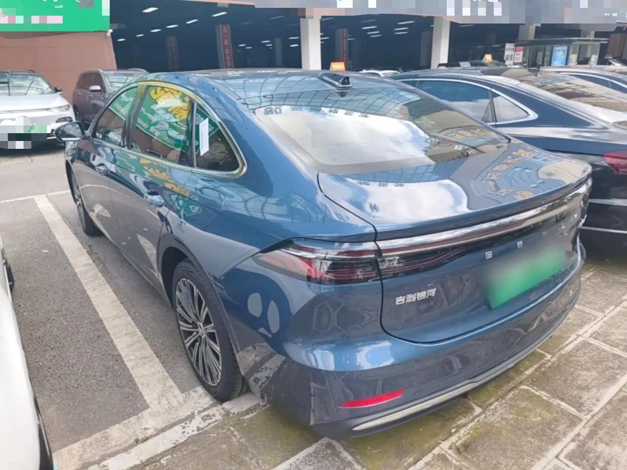 Geely Galaxy A7 2025 Model EM-i 150km Starship Edition — миниатюра 4