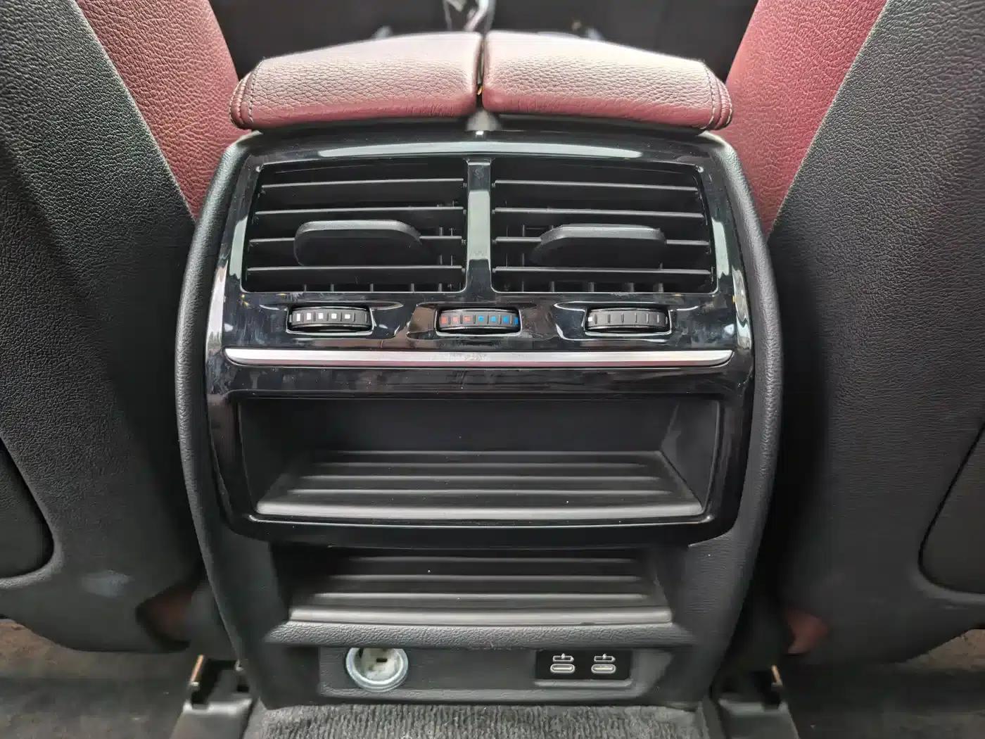 2020 BMW 5 Series 530Li xDrive M Sport Package — миниатюра 19