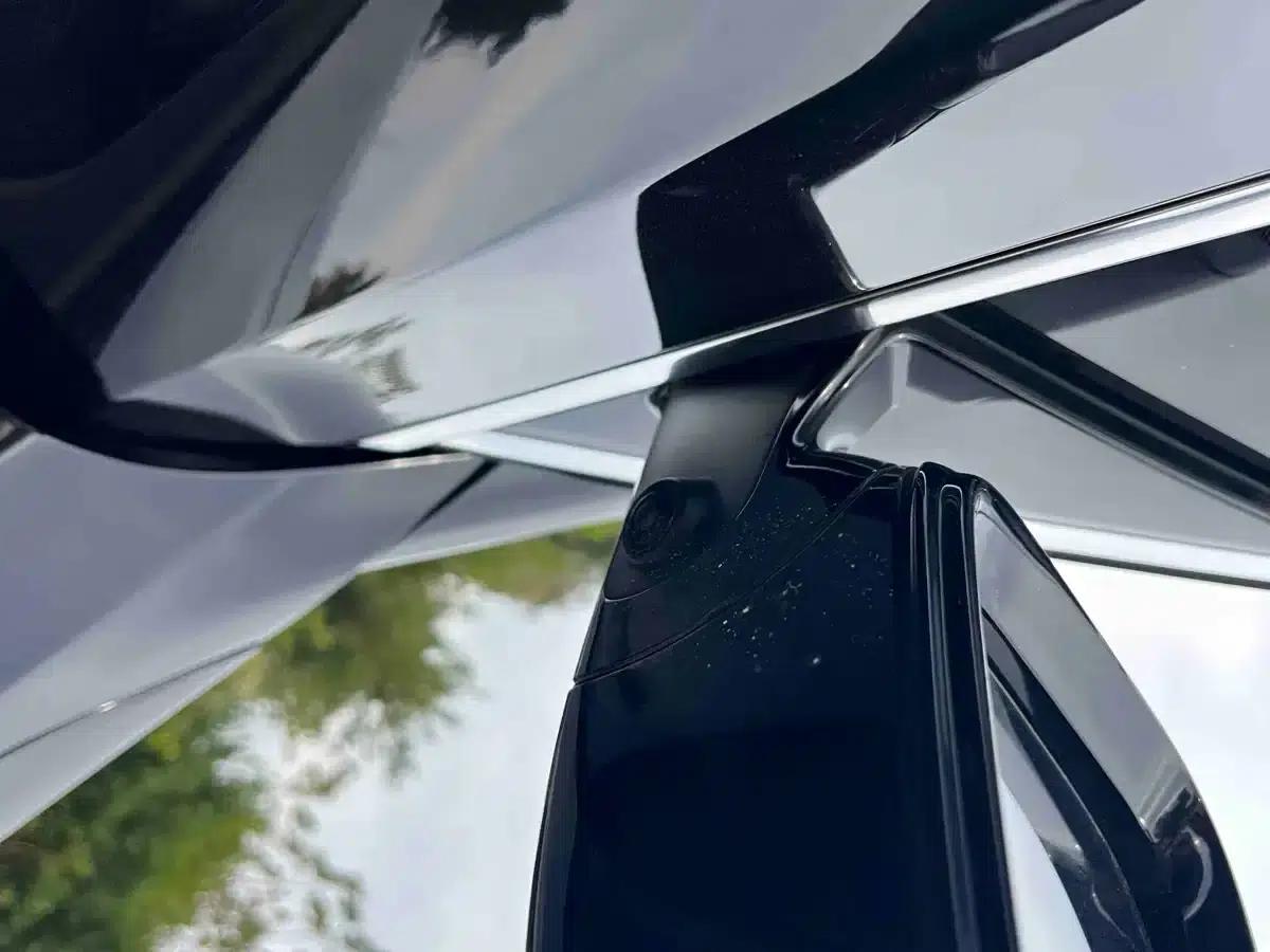 BMW 5 Series 2019 530Li Leading Luxury Package — миниатюра 7