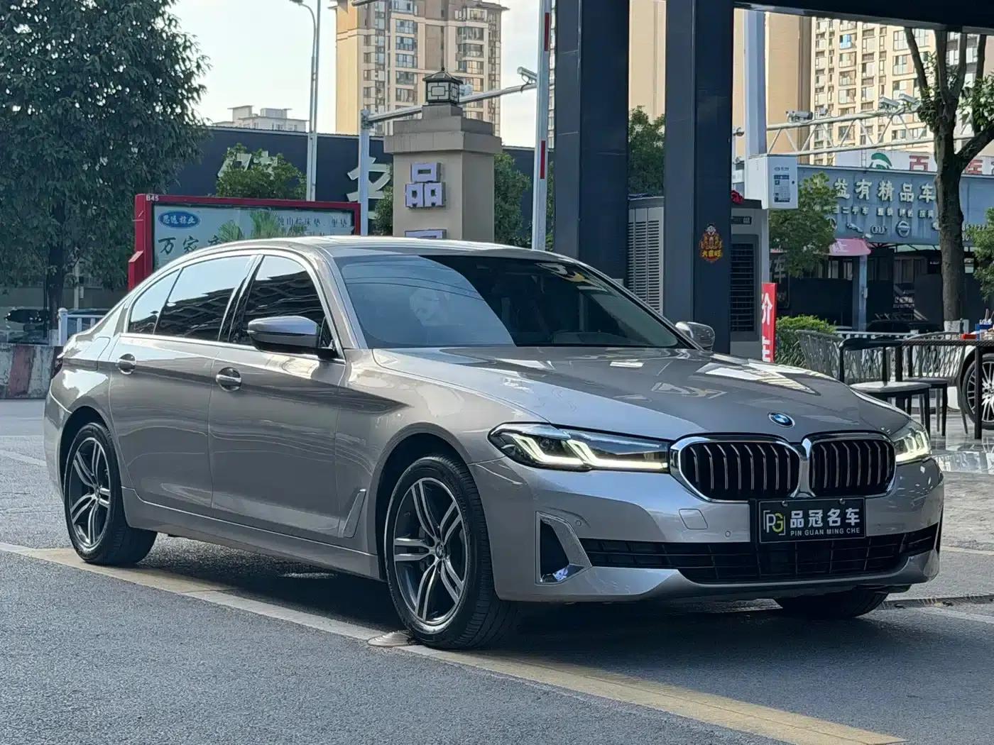 BMW 5 Series 2021 530Li Leading Luxury Package — миниатюра 3