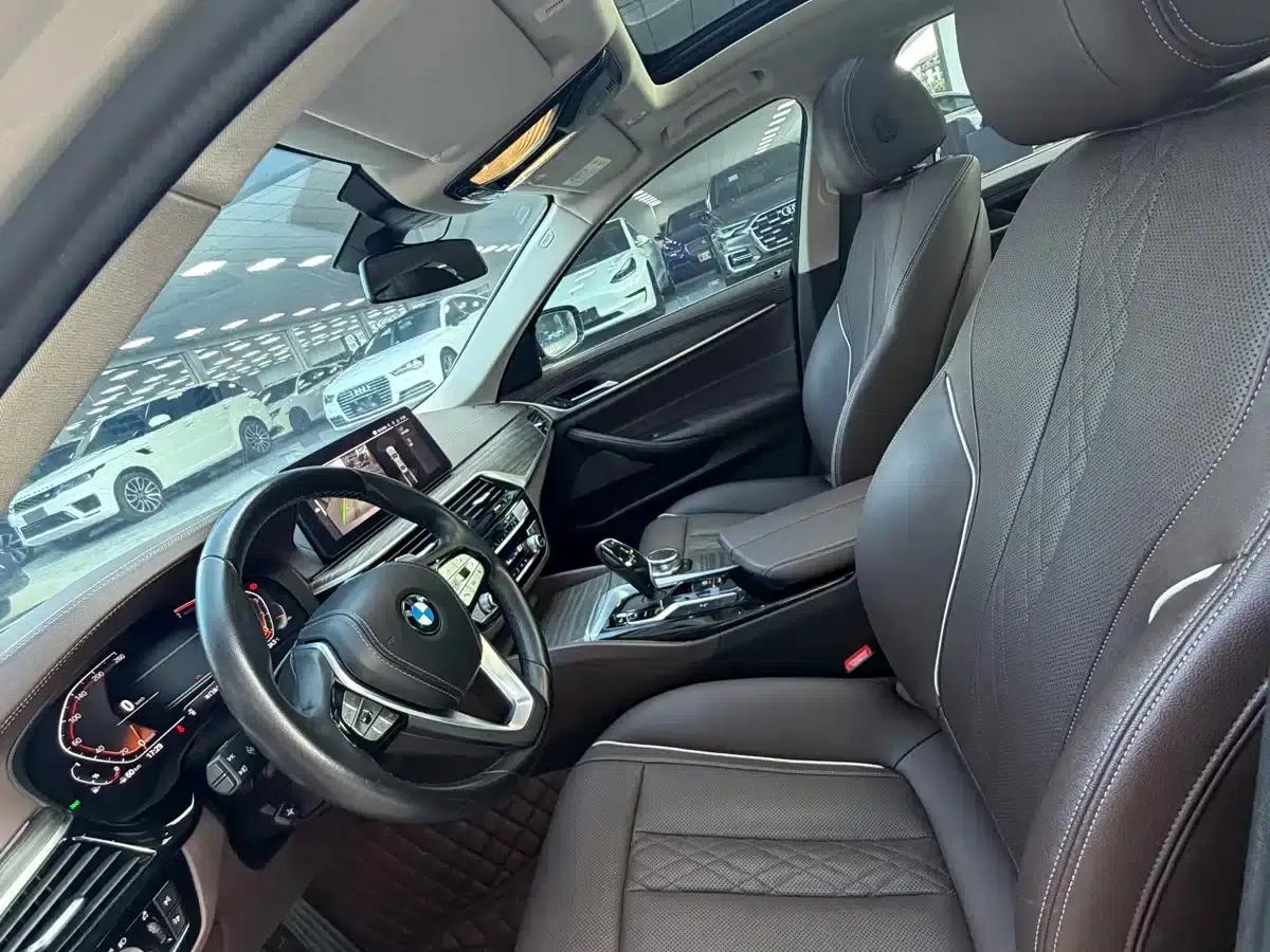 BMW 5 Series 2021 530Li Leading Luxury Package — миниатюра 4