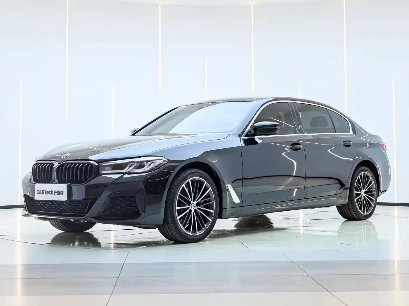 BMW 5 Series 2022 Facelift II 530Li Leading Model M Sport Package — миниатюра 2