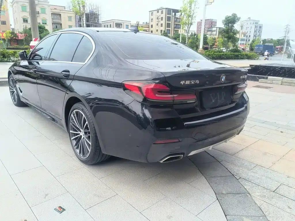 BMW 5 Series 2022 Facelift II 530Li Leading Model M Sport Package — миниатюра 9