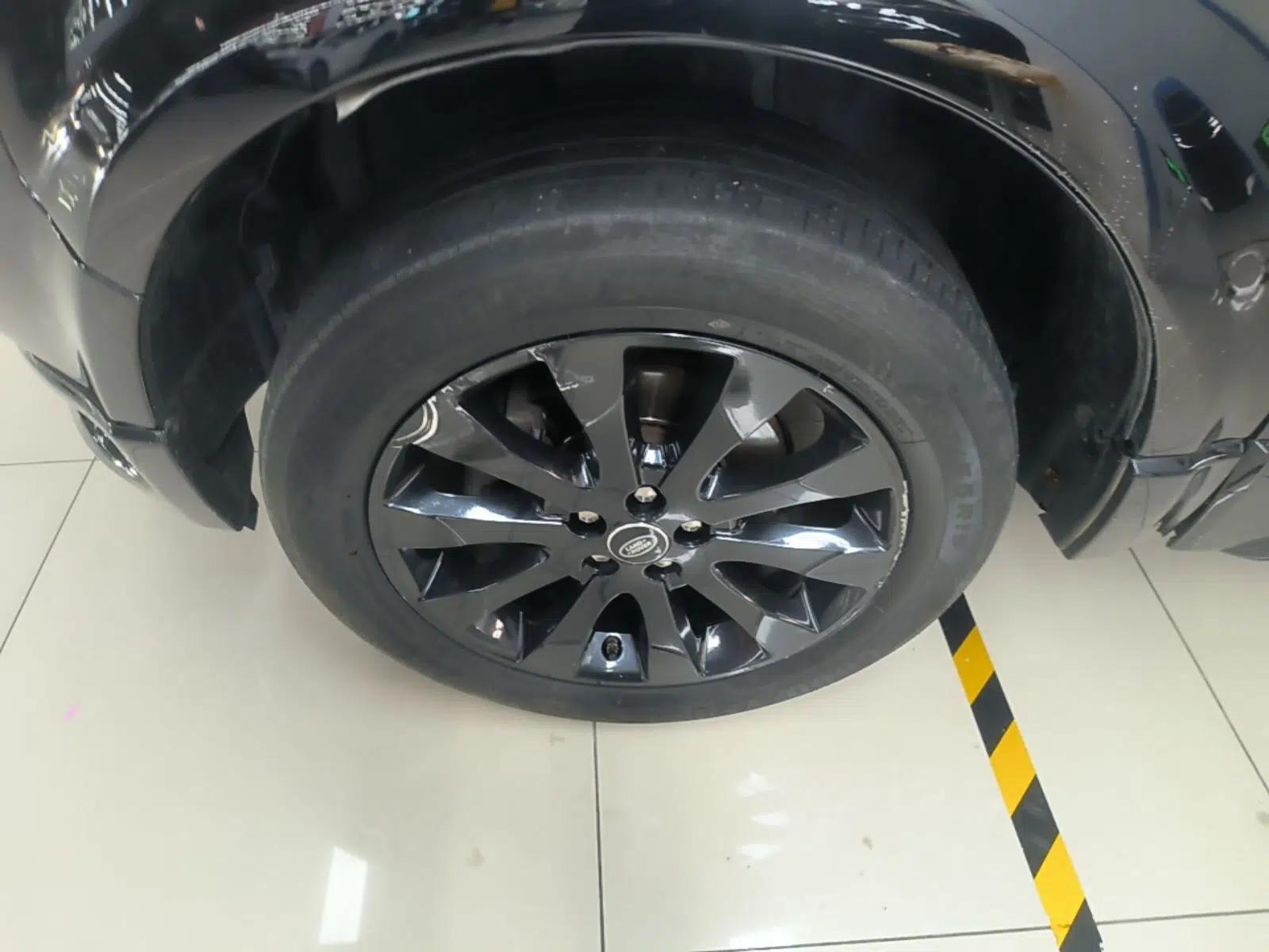 Land Rover Freelander 2 2015 2.0T Si4 HSE Luxury Collector's Edition — миниатюра 10