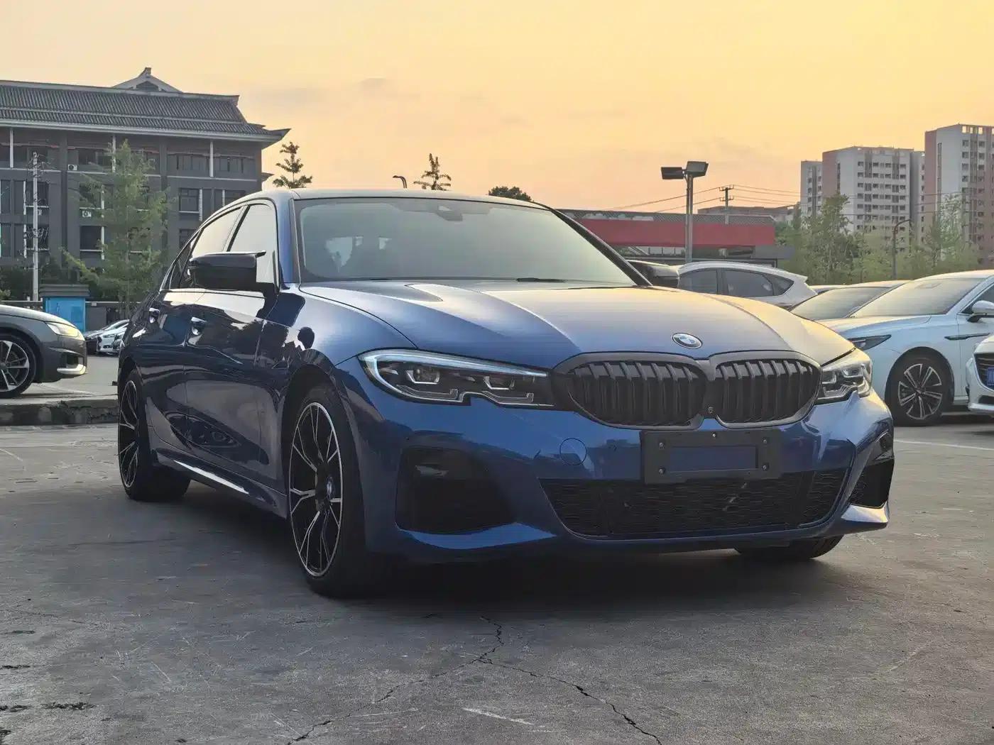 2020 BMW 3 Series 325Li M Sport Shadow Edition — миниатюра 3
