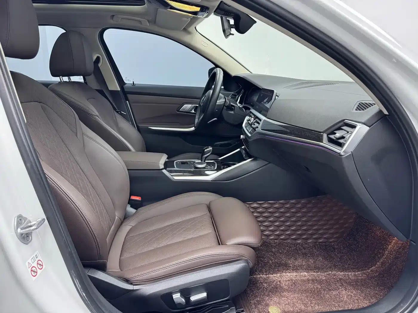 2022 BMW 3 Series Facelift 325Li M Sport Package — миниатюра 6