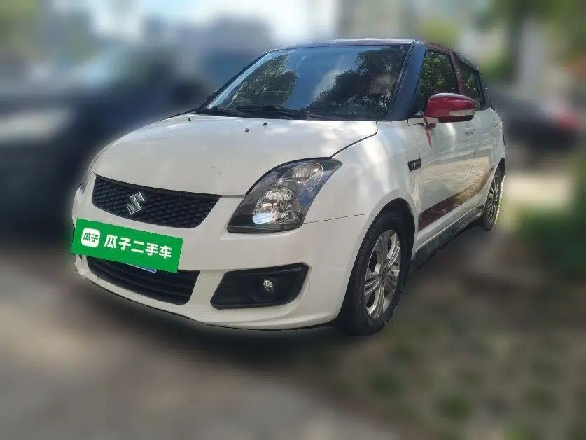 Suzuki Swift 2013 1.5L Automatic Standard Edition — миниатюра 1