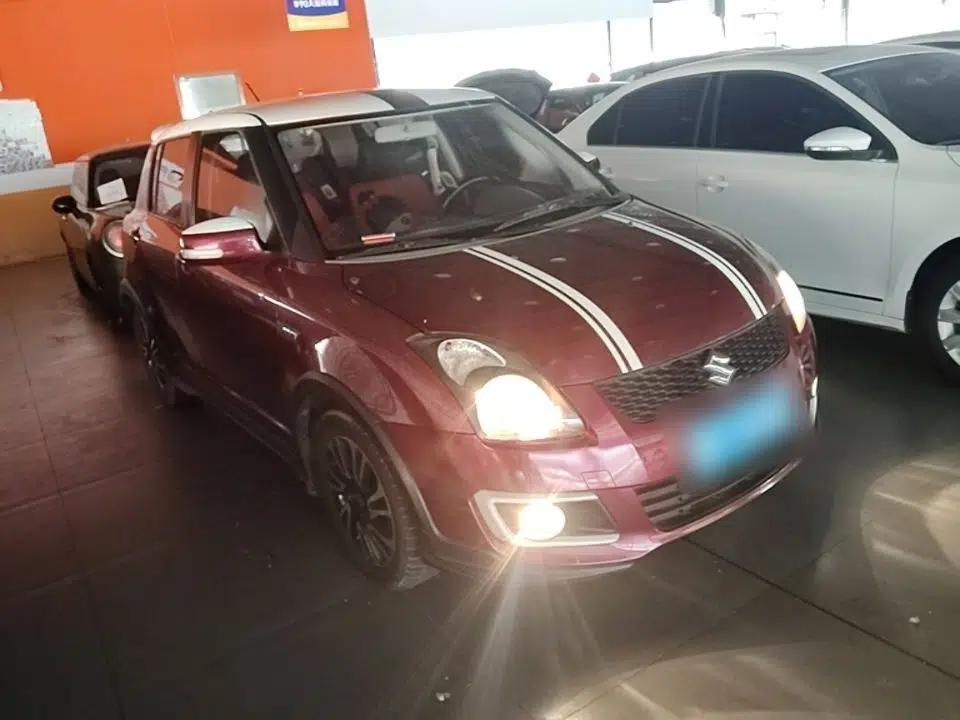 Suzuki Swift 2013 1.5L Automatic 20th Anniversary Limited Edition — миниатюра 3