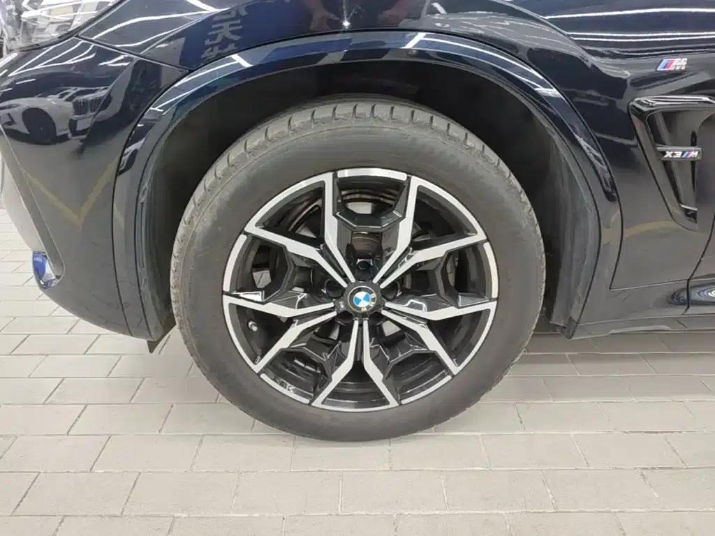 2023 BMW X3 xDrive25i M Sport Package — миниатюра 23