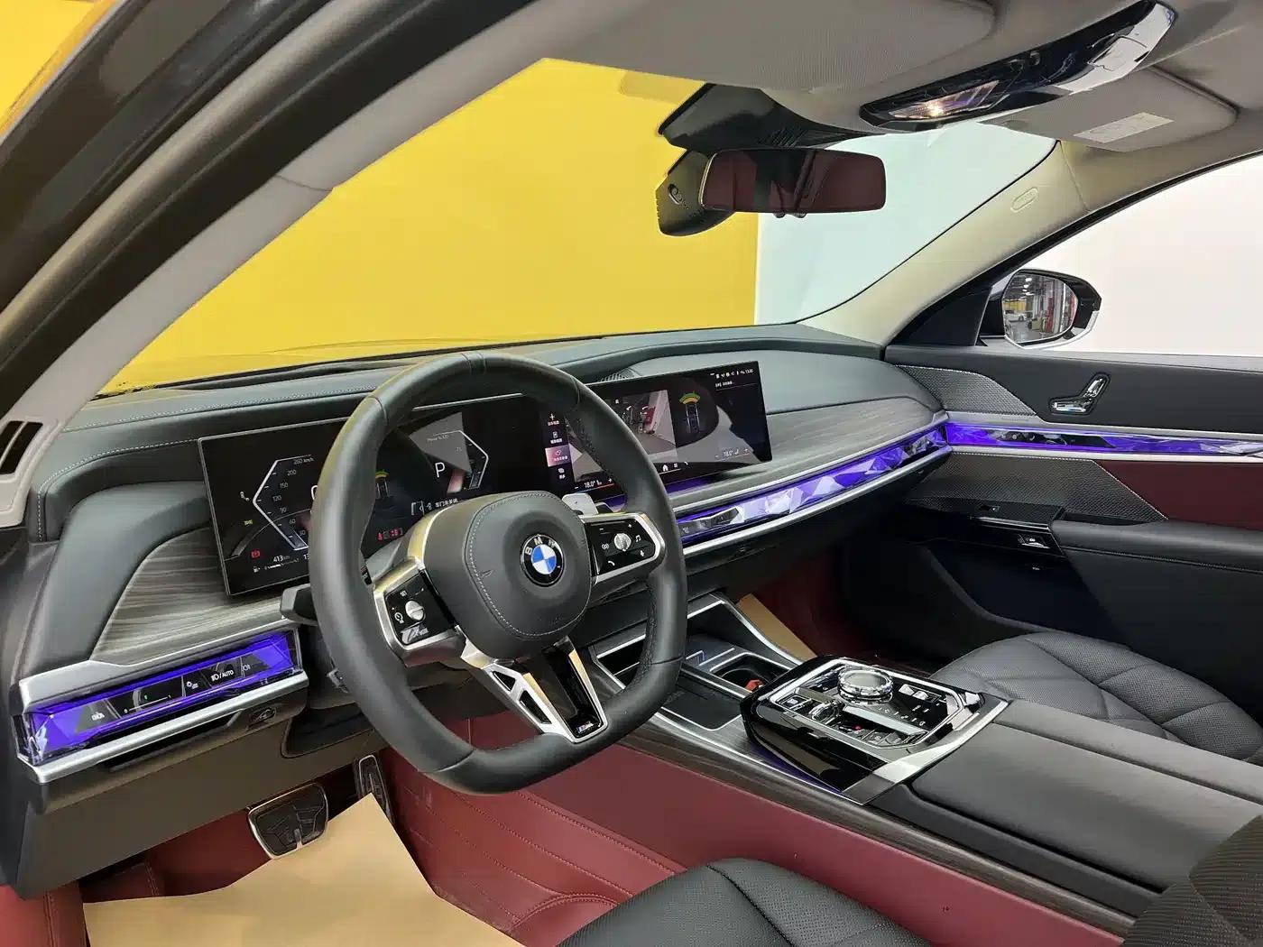 2023 BMW 7 Series 735Li Luxury Package — миниатюра 3