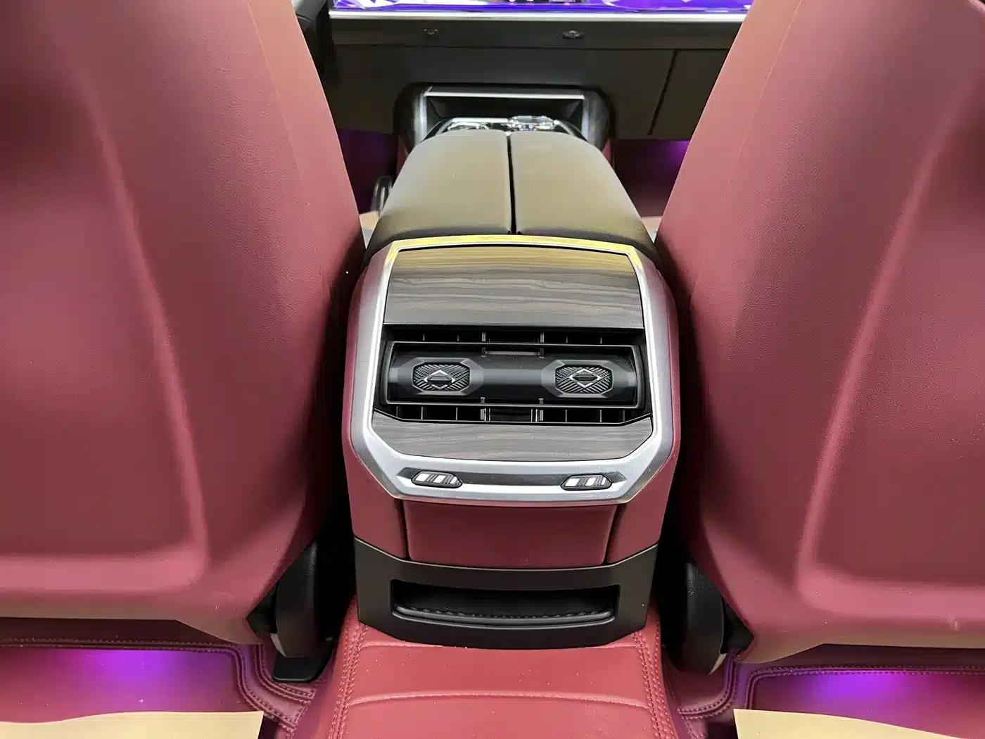 2023 BMW 7 Series 735Li Luxury Package — миниатюра 26