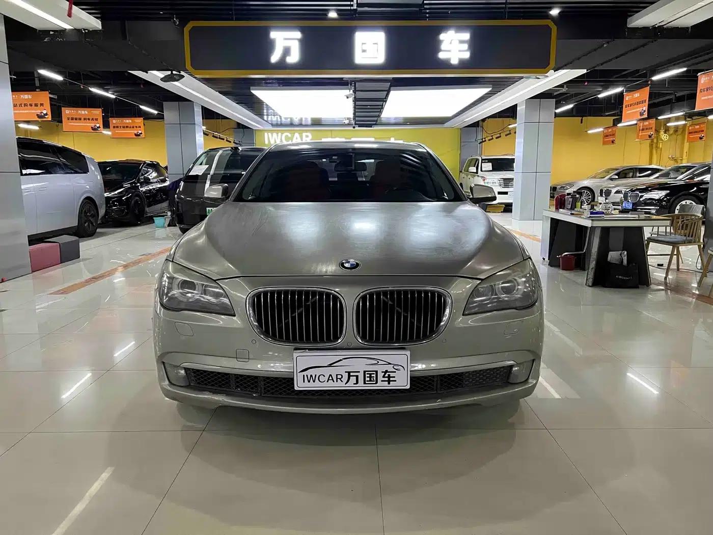 BMW 7 Series 2009 740Li Leading Edition — миниатюра 1