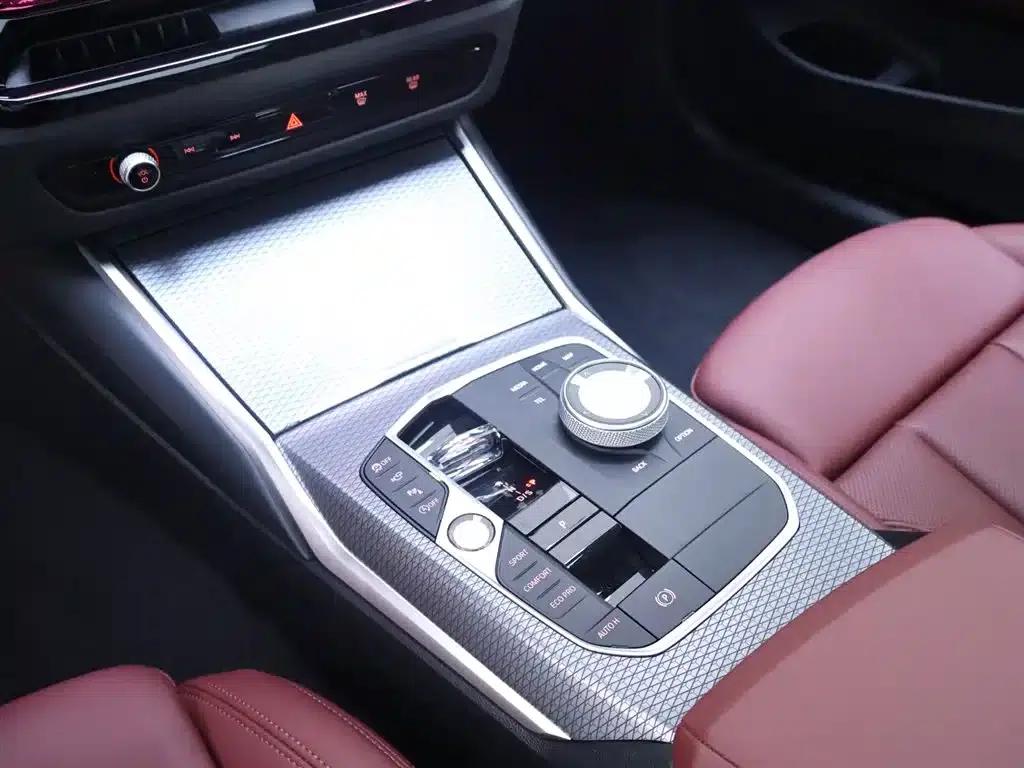 2024 BMW 4 Series 430i M Sport Shadow Edition — миниатюра 12