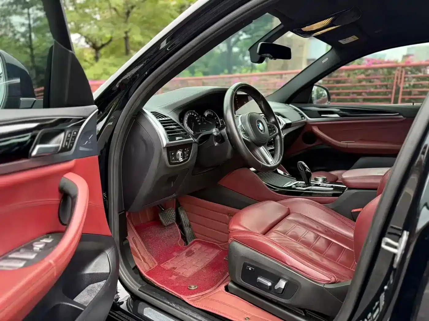 2019 BMW X4 xDrive25i M Sport Package — миниатюра 6
