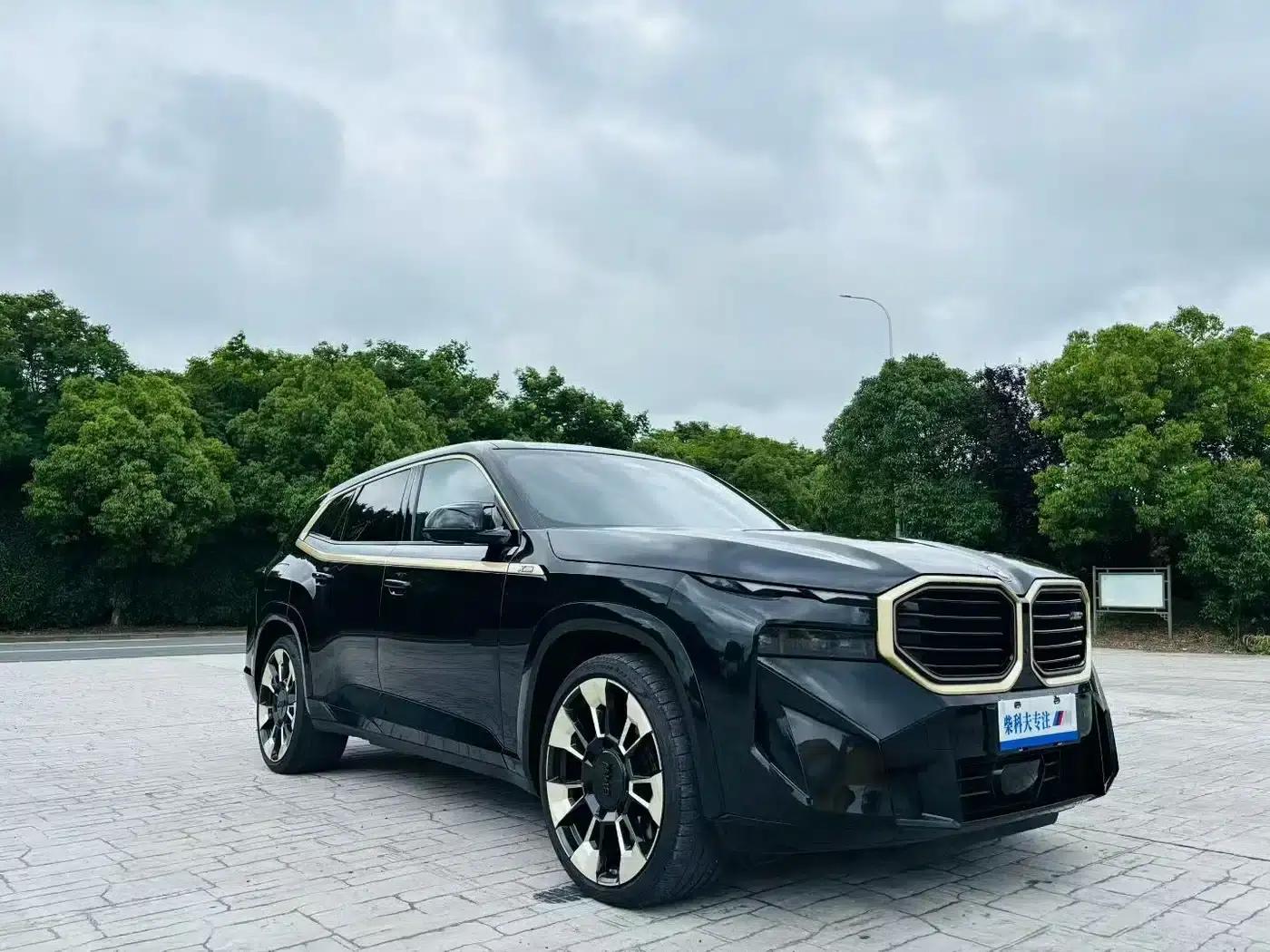 BMW XM 2023 Base Model — миниатюра 2