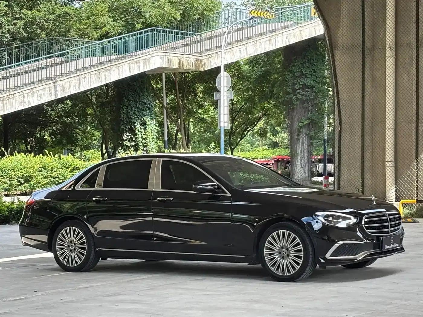 2021 Mercedes-Benz E-Class E 300 L Luxury — миниатюра 3