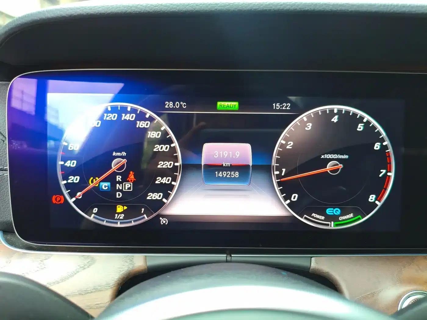 2019 Mercedes-Benz E-Class E 260 L — миниатюра 9