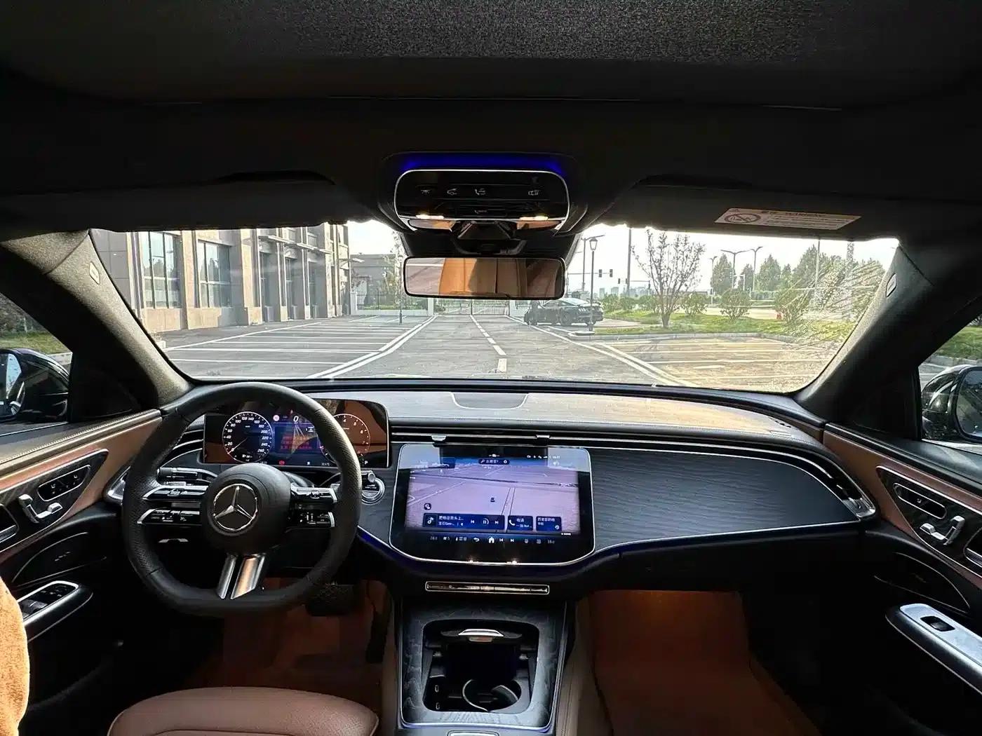 Mercedes-Benz E-Class 2024 Facelift E 300 L Fashion Model — миниатюра 4