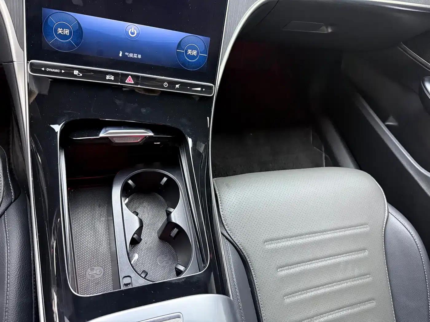 2023 Mercedes-Benz C-Class C 260 L Sport Edition — миниатюра 8