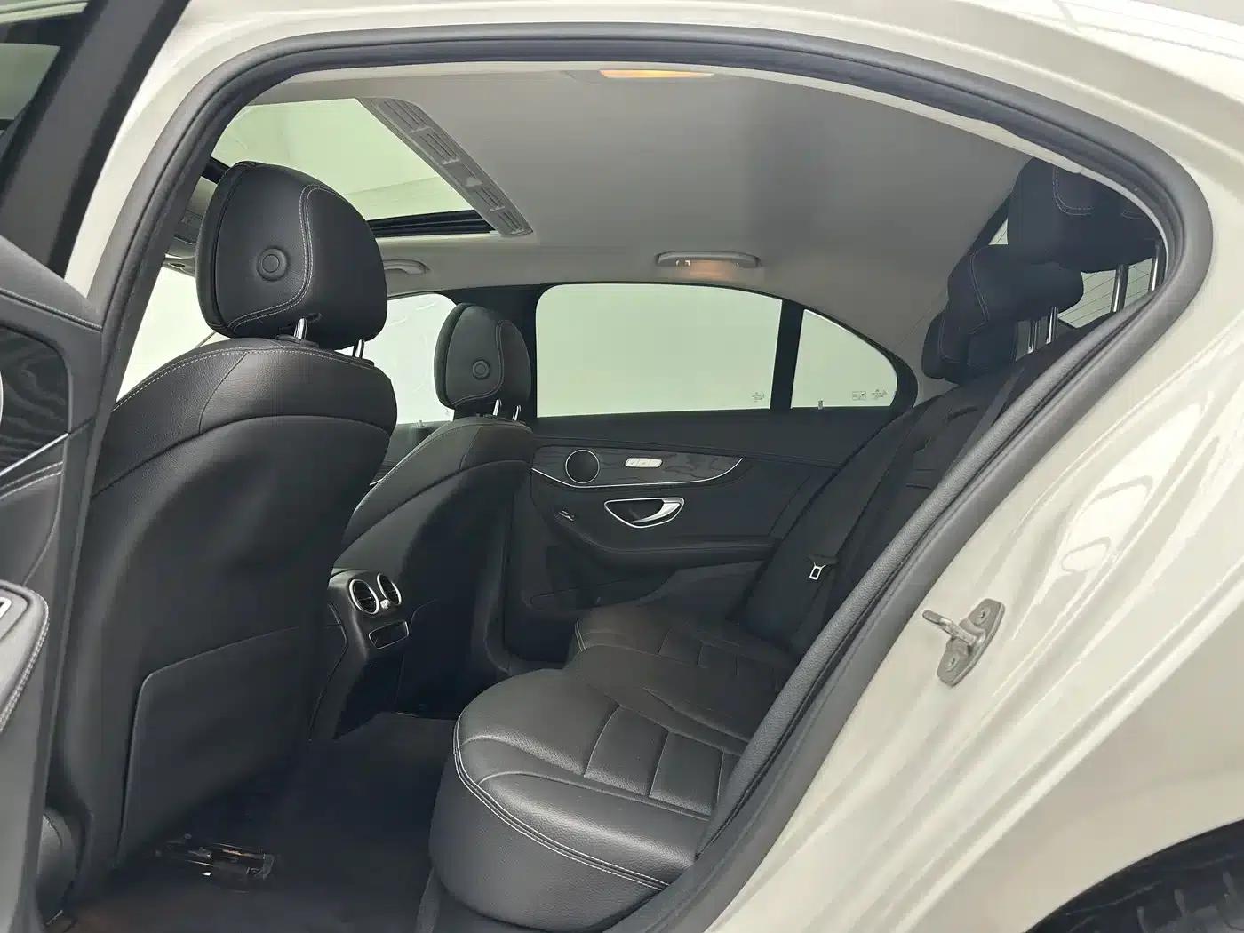 Mercedes-Benz C-Class 2020 Facelift C 200 L Fashion Sport Edition — миниатюра 6