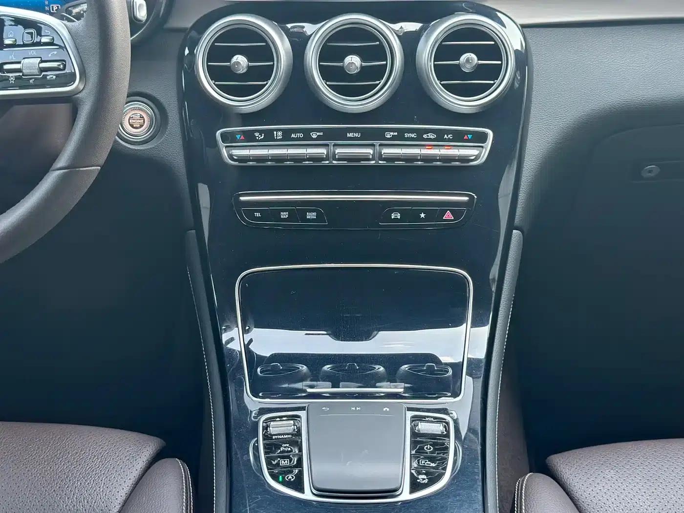 2021 Mercedes-Benz GLC 260 L 4MATIC Luxury — миниатюра 12
