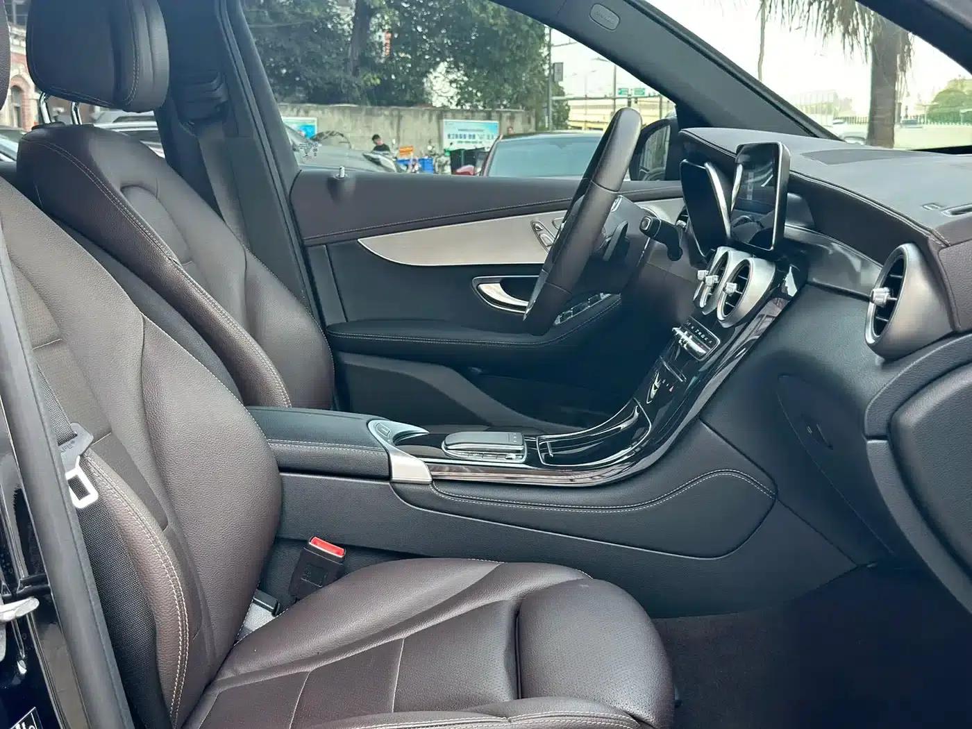 2021 Mercedes-Benz GLC 260 L 4MATIC Luxury — миниатюра 17