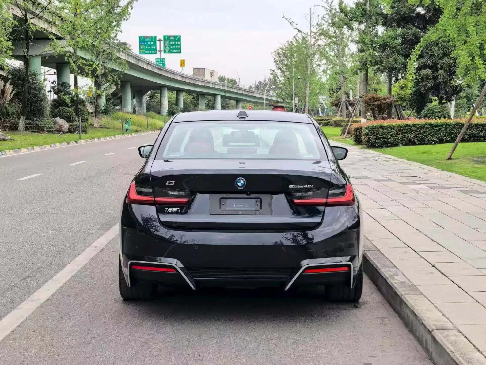 BMW i3 2025 eDrive 40 L Midnight Sports Package — миниатюра 5