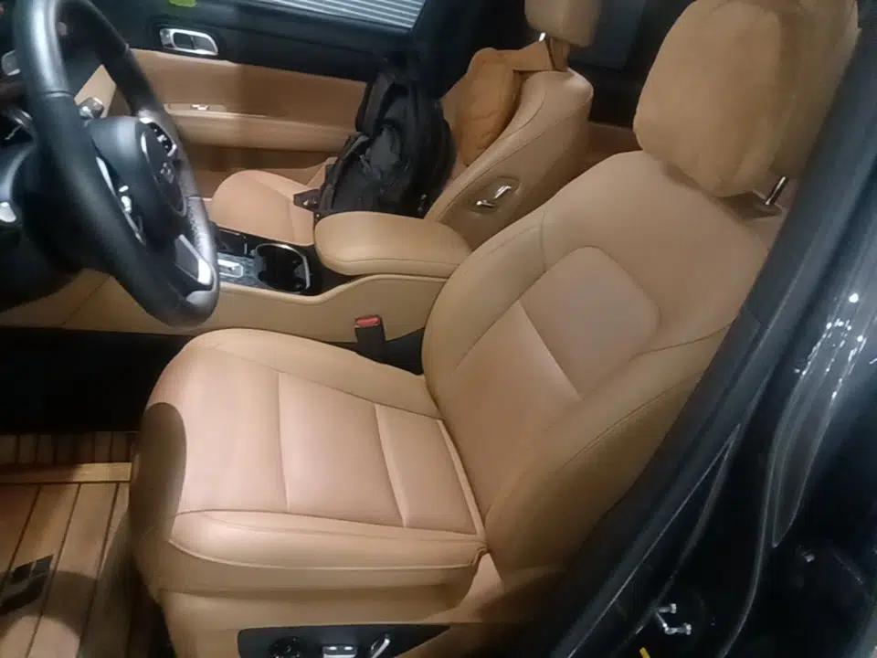 Li Auto ONE 2021 Extended-Range 6-Seater Version — миниатюра 17