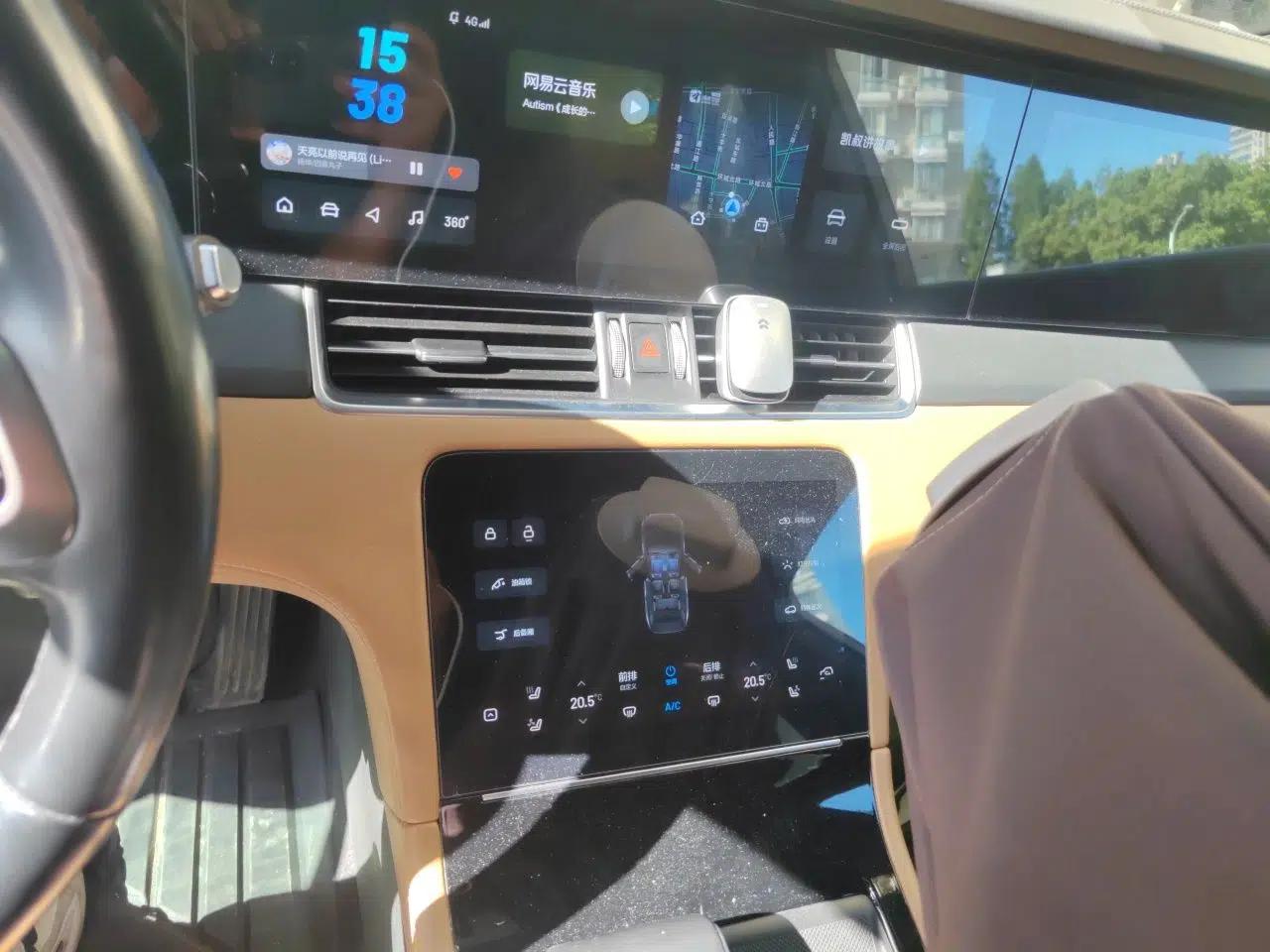 Li Auto ONE 2021 Extended-Range 6-Seater Version — миниатюра 13