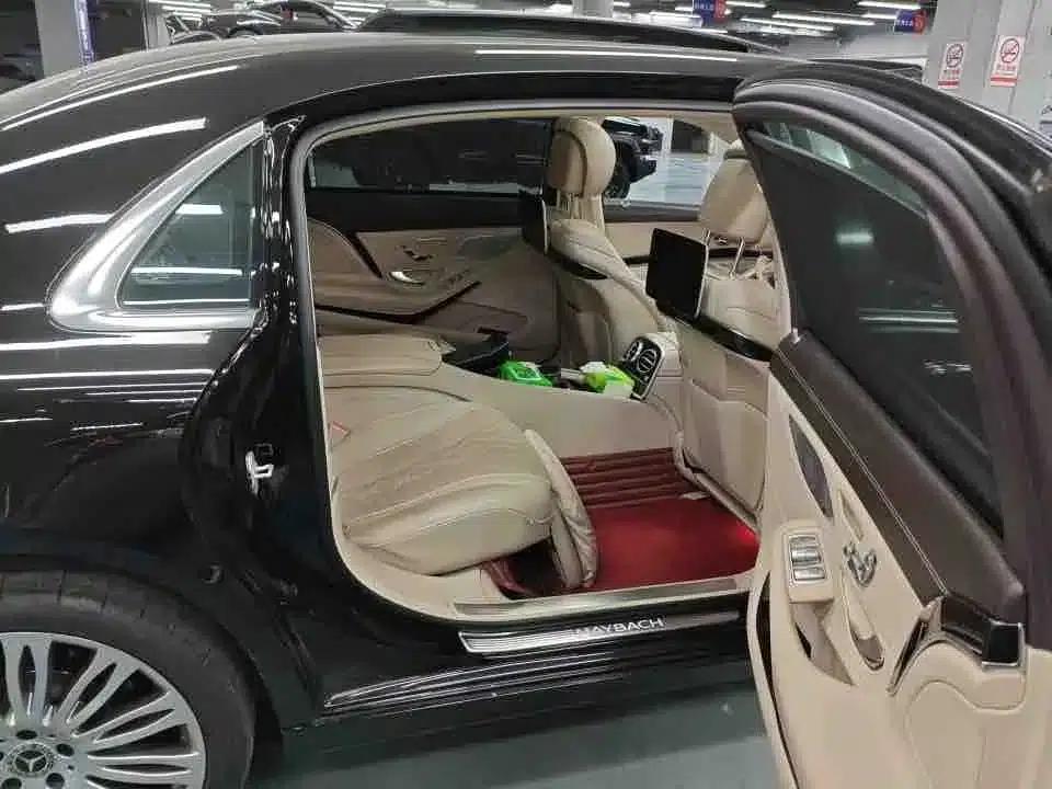 Maybach S-Class 2018 S 560 4MATIC — миниатюра 5