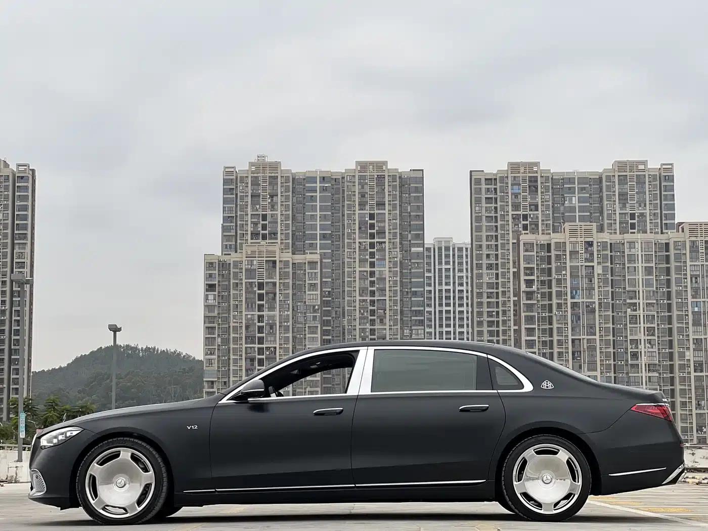 Maybach S-Class 2022 S 680 4MATIC Masterpiece Bespoke First Edition — миниатюра 13