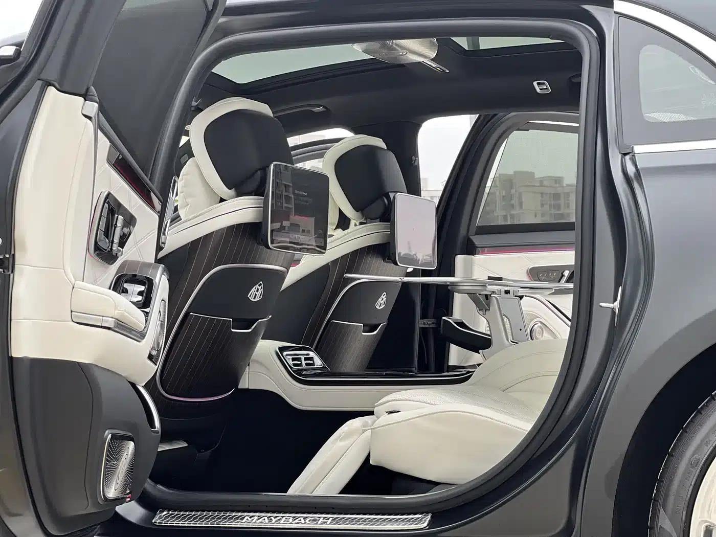 Maybach S-Class 2022 S 680 4MATIC Masterpiece Bespoke First Edition — миниатюра 6