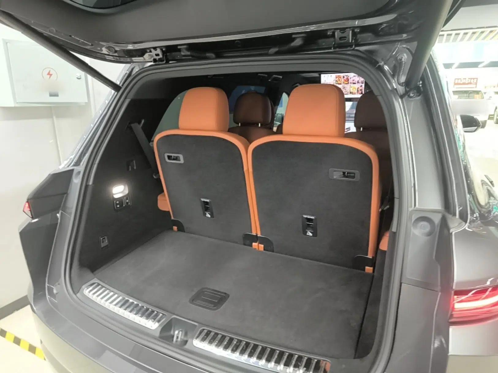 Li Auto L9 2024 Pro Model — миниатюра 22