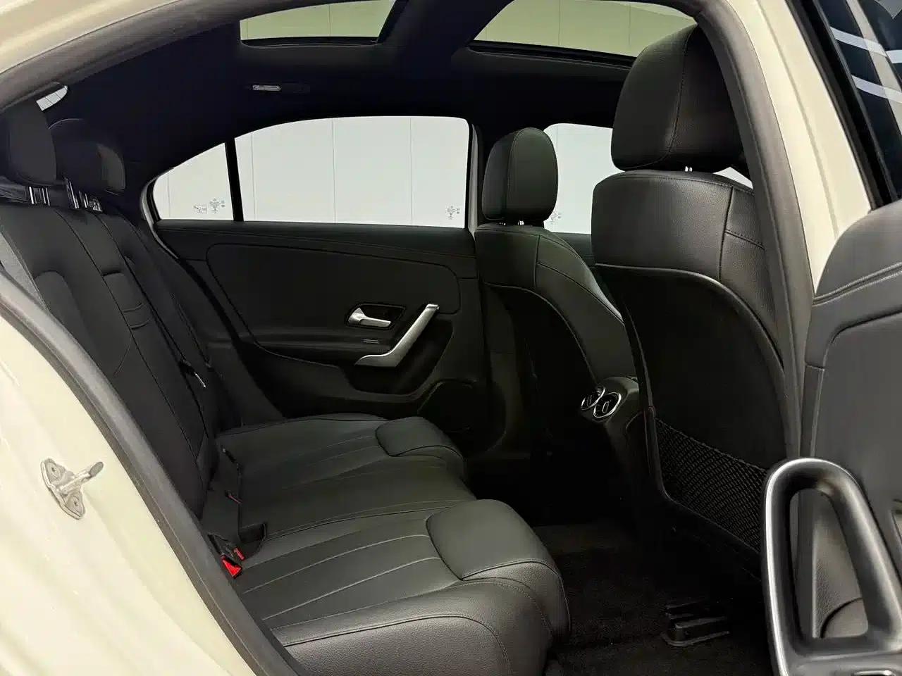 2022 Mercedes-Benz A-Class A 180 L Sport Sedan — миниатюра 11