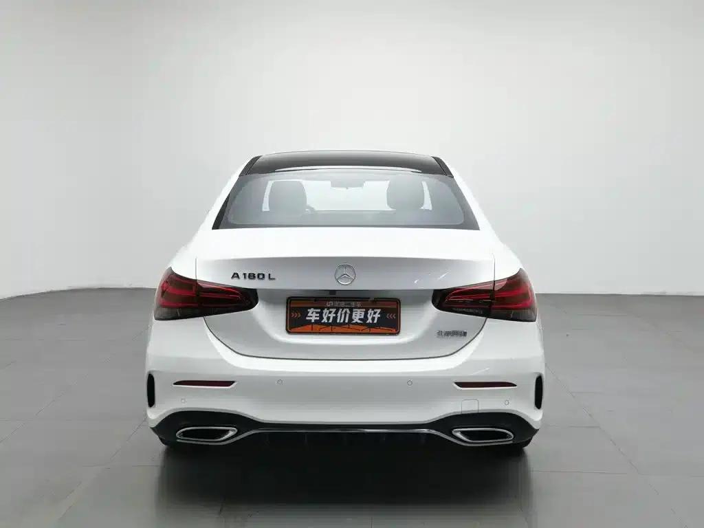 Mercedes-Benz A-Class 2020 Facelift A 180 L Sport Sedan — миниатюра 4