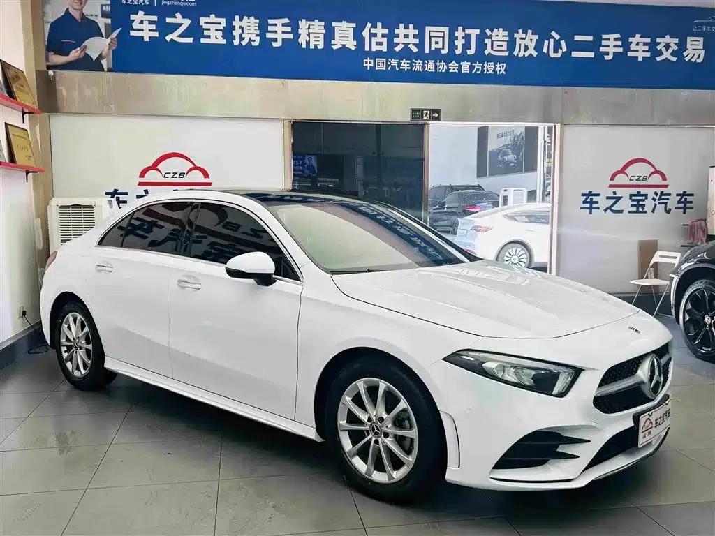 2021 Mercedes-Benz A-Class A 200 L Sport Sedan Dynamic — миниатюра 3
