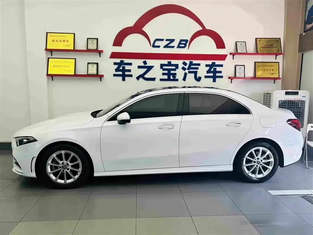 2021 Mercedes-Benz A-Class A 200 L Sport Sedan Dynamic — миниатюра 4