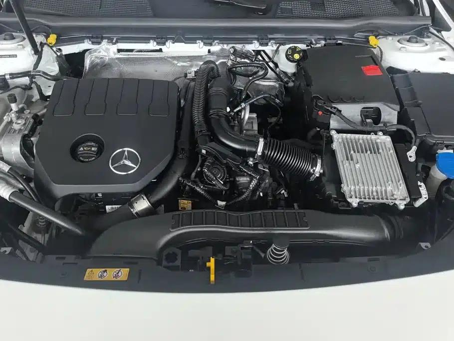 Mercedes-Benz A-Class 2024 A 200 L Fashion Edition — миниатюра 9