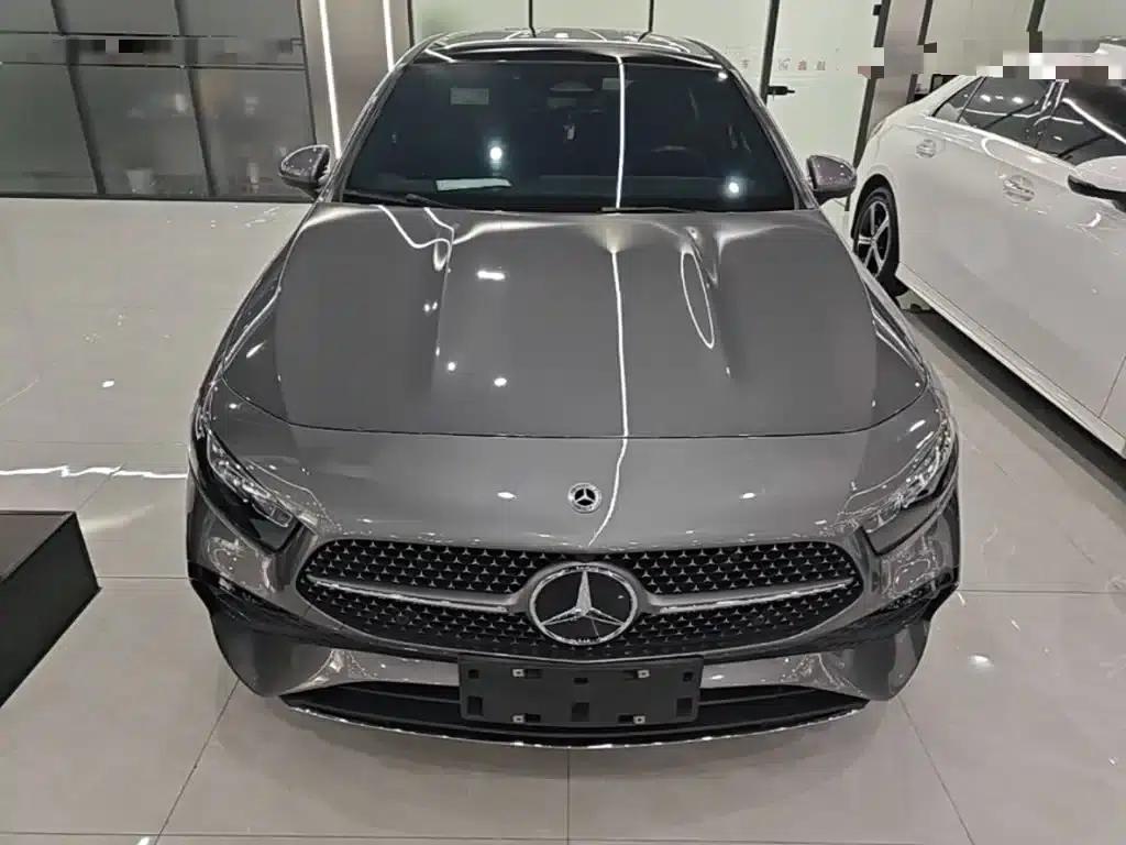 2023 Mercedes-Benz A-Class A 200 L Fashion Edition — миниатюра 3